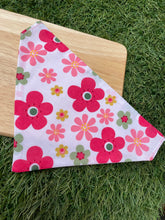 Load image into Gallery viewer, Pink Flower Print Pet Bandanas &amp; Matching Scrunchies
