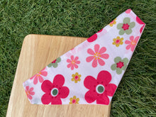 Load image into Gallery viewer, Pink Flower Print Pet Bandanas &amp; Matching Scrunchies
